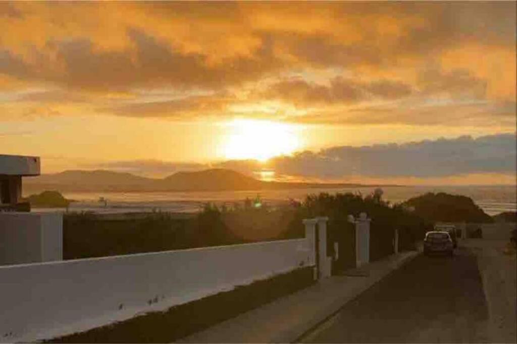 Villa Lia Famara Exteriör bild